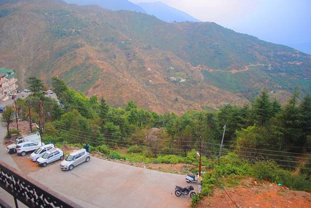 Hotel Varuni Mcleodganj Dharamshala Extérieur photo