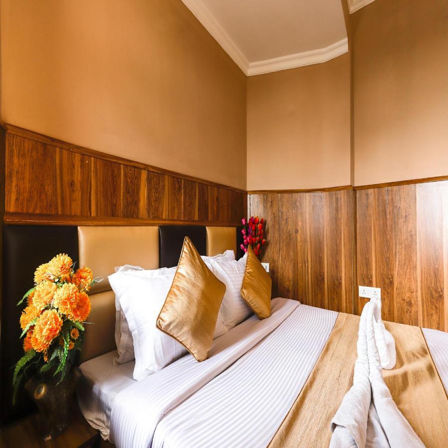 Hotel Varuni Mcleodganj Dharamshala Extérieur photo