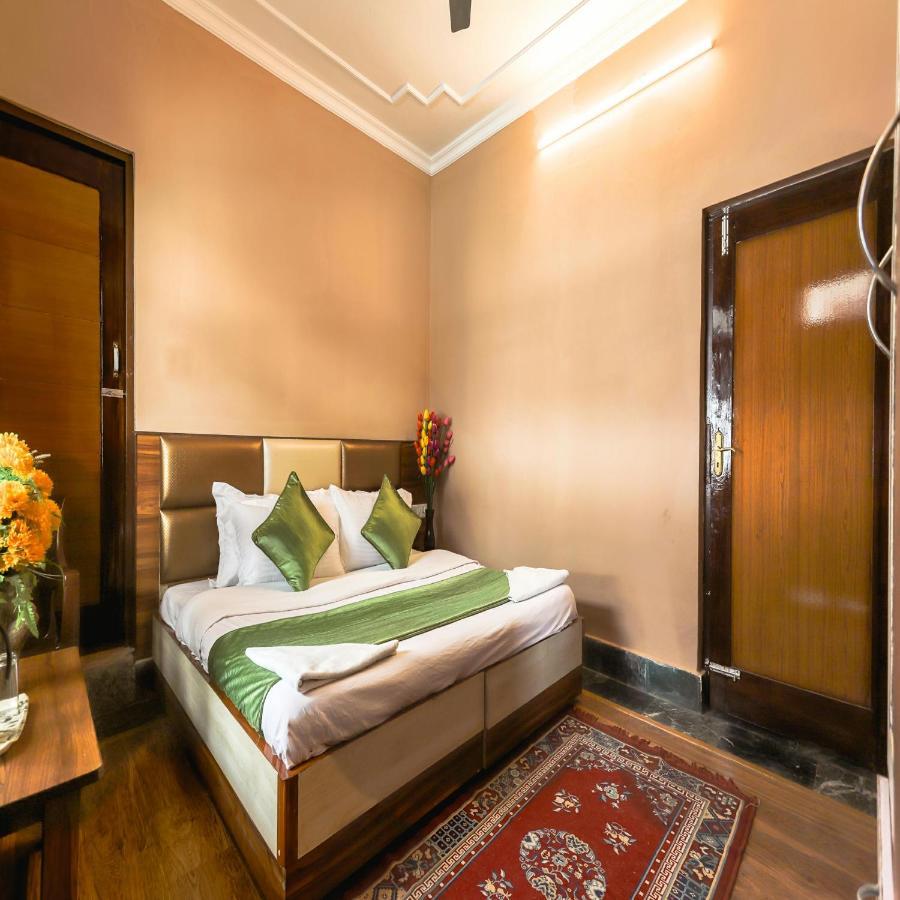 Hotel Varuni Mcleodganj Dharamshala Extérieur photo